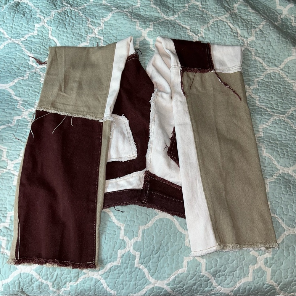 Patchwork Pants!🤎 - Picture 5 of 8